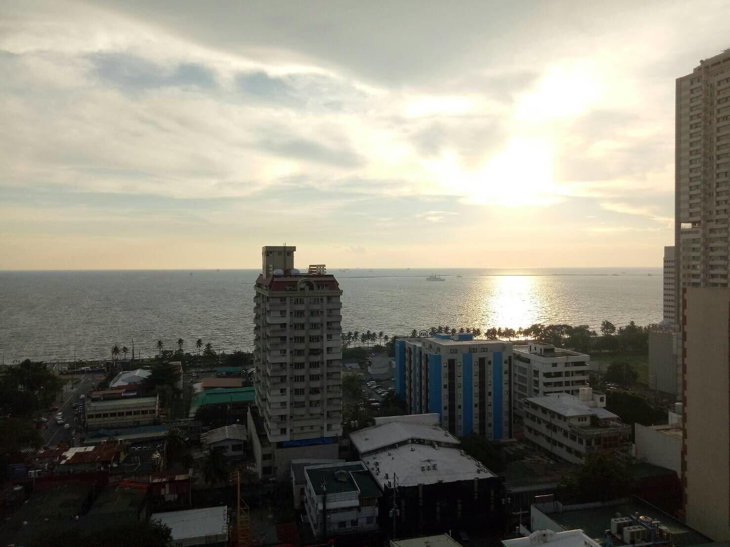 Serena's House Malate Apartment Manila