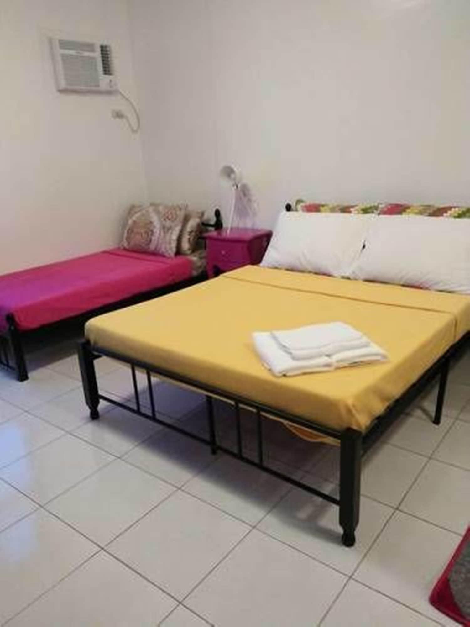 Serena's House Malate *