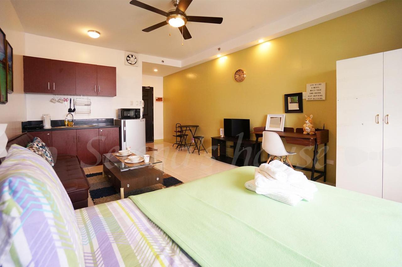 Serena's House Malate Apartment *