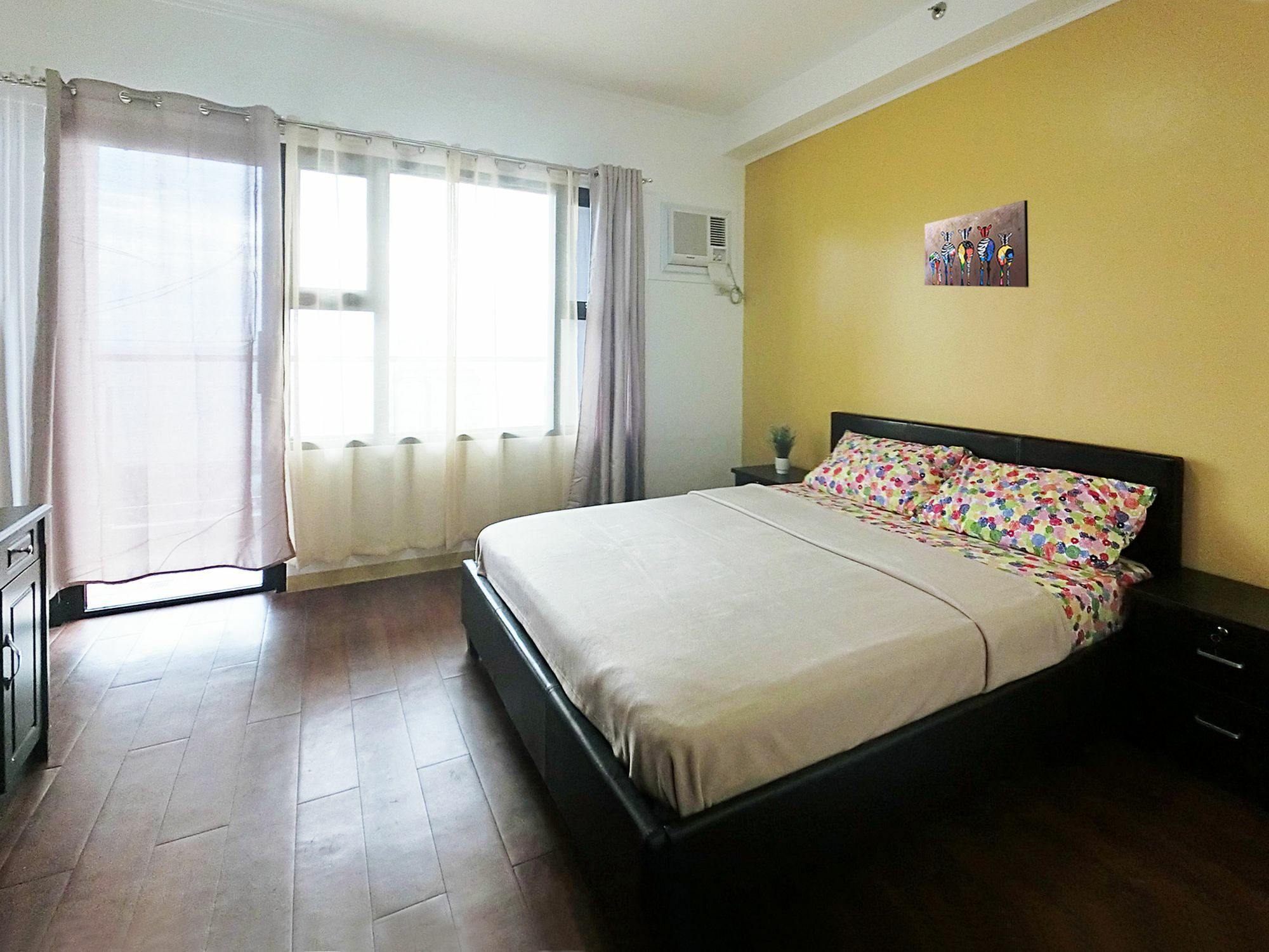 Serena's House Malate Manila